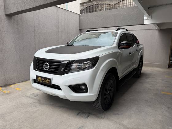 NISSAN FRONTIER 2.3 16V TURBO DIESEL X-GEAR EDITION CD 4X4 AUTOMÁTICO